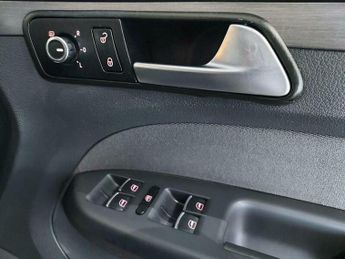 Volkswagen Touran 1.6 TDI SE DSG Euro 5 5dr