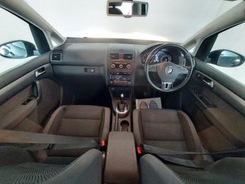 Volkswagen Touran 1.6 TDI SE DSG Euro 5 5dr