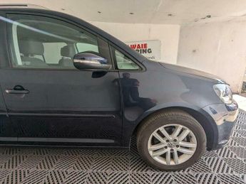 Volkswagen Touran 1.6 TDI SE DSG Euro 5 5dr