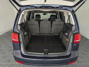 Volkswagen Touran 1.6 TDI SE DSG Euro 5 5dr