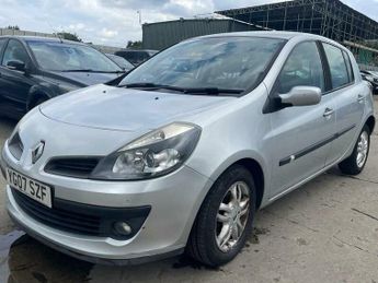 Renault Clio 1.6 VVT Dynamique 5dr