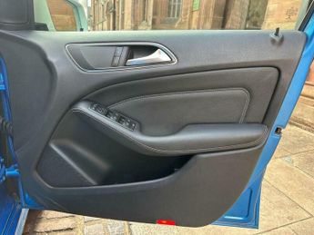 Mercedes-Benz B Class Electric Art Auto 5dr
