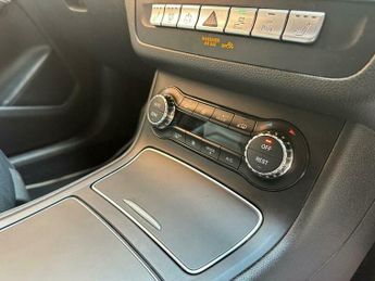 Mercedes-Benz B Class Electric Art Auto 5dr