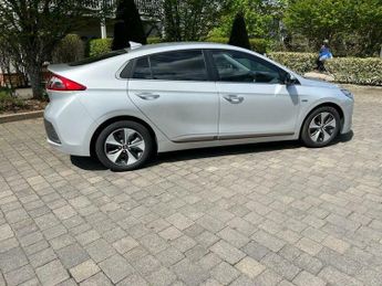 Hyundai Ioniq 28kWh Premium Auto 5dr
