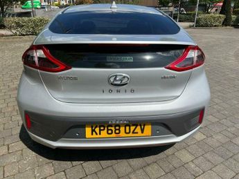 Hyundai Ioniq 28kWh Premium Auto 5dr