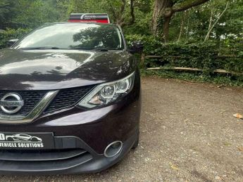 Nissan Qashqai 1.2 DIG-T n-tec XTRON 2WD Euro 6 (s/s) 5dr
