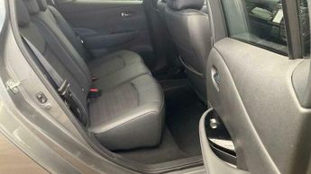 Nissan Leaf 40kWh N-Connecta Auto 5dr