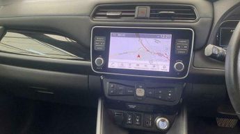 Nissan Leaf 40kWh N-Connecta Auto 5dr