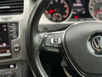 Volkswagen Golf 1.2 TSI BlueMotion Tech S DSG Euro 5 (s/s) 5dr