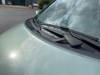 Renault Scenic 1.6 VVT Dynamique 5dr