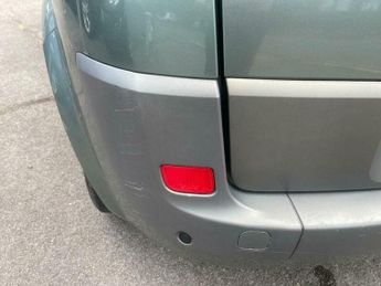Renault Scenic 1.6 VVT Dynamique 5dr