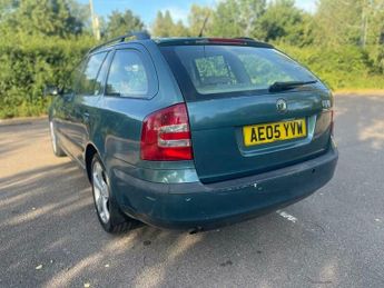 Skoda Octavia 1.6 FSI Laurin & Klement Euro 4 5dr