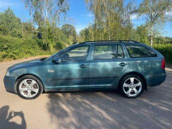 Skoda Octavia 1.6 FSI Laurin & Klement Euro 4 5dr