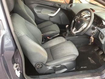 Ford Fiesta 1.6 TDCi Sport Panel Van 3dr Diesel Manual (110 g/km, 94 bhp)