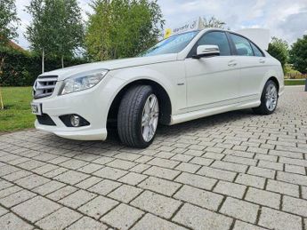 Mercedes-Benz C Class 2.1 C220 CDI BlueEfficiency Sport Auto Euro 5 4dr