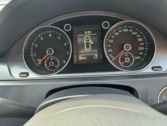 Volkswagen Passat 1.4 TSI BlueMotion Tech SE DSG Euro 5 (s/s) 5dr