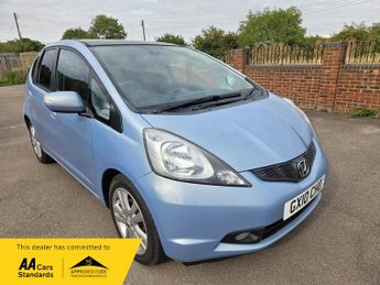 Honda Jazz 1.4 i-VTEC EX Hatchback 5dr Petrol i SHIFT Euro 4 (100 ps)