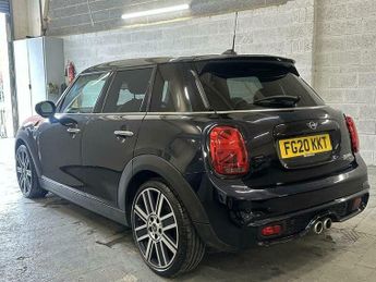 MINI Hatch 2.0 Cooper S Exclusive Hatchback 5dr Petrol Steptronic Euro 6 (s