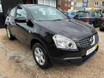 Nissan Qashqai 2.0 Visia SUV 5dr Petrol CVT 2WD Euro 4 (141 ps)