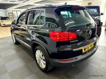 Volkswagen Tiguan MATCH EDITION 2.0 TDI BMT 4MOTION DSG [SAT NAV & STUNNING EXAMPL