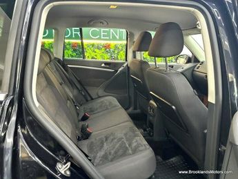 Volkswagen Tiguan MATCH EDITION 2.0 TDI BMT 4MOTION DSG [SAT NAV & STUNNING EXAMPL