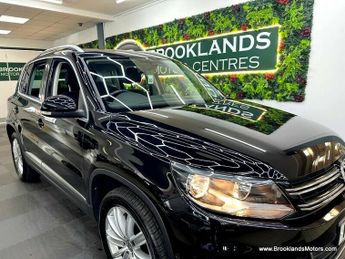 Volkswagen Tiguan MATCH EDITION 2.0 TDI BMT 4MOTION DSG [SAT NAV & STUNNING EXAMPL