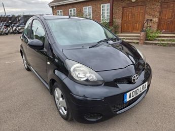 Toyota AYGO 1.0 VVT-i Black Hatchback 3dr Petrol Manual Euro 4 (AC) (67 bhp)