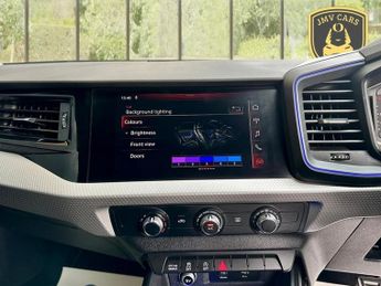 Audi A1 SPORTBACK TFSI S LINE