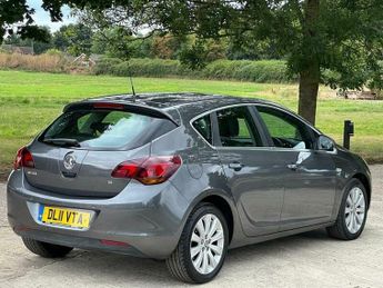 Vauxhall Astra 1.6 16v Elite Easytronic Euro 5 5dr