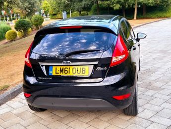Ford Fiesta 1.4 Titanium Hatchback 5dr Petrol Automatic (154 g/km, 94 bhp)