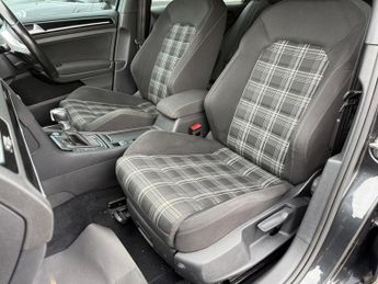 Volkswagen Golf GTD DSG
