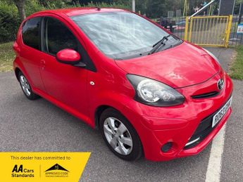 Toyota AYGO VVT-I MOVE WITH STYLE