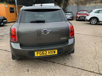 MINI Countryman 2.0 Cooper D Auto ALL4 Euro 5 5dr