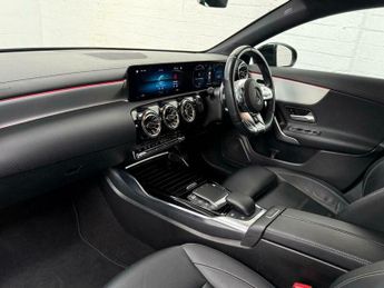 Mercedes-Benz C Class 2.0 CLA35 AMG (Premium) Coupe 7G-DCT 4MATIC Euro 6 (s/s) 4dr