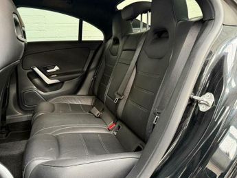 Mercedes-Benz C Class 2.0 CLA35 AMG (Premium) Coupe 7G-DCT 4MATIC Euro 6 (s/s) 4dr