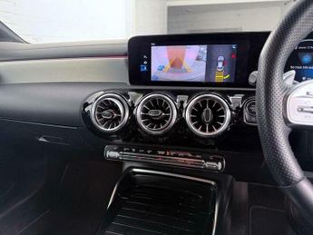 Mercedes-Benz C Class 2.0 CLA35 AMG (Premium) Coupe 7G-DCT 4MATIC Euro 6 (s/s) 4dr