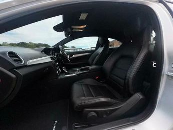 Mercedes-Benz C Class 1.8 C250 BlueEfficiency AMG Sport G-Tronic+ Euro 5 (s/s) 2dr