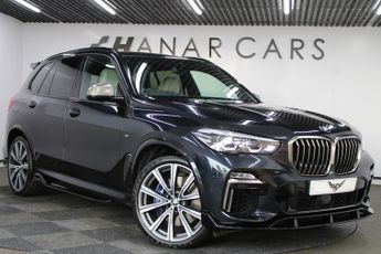 BMW M5 M50D