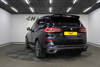 BMW X5 M50D