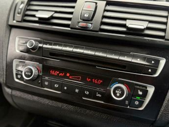BMW 1 SERIES 2.0 118d Urban Auto Euro 5 (s/s) 5dr