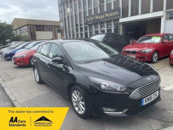 Ford Focus 1.0T EcoBoost Titanium Euro 6 (s/s) 5dr