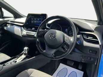 Toyota C-HR 1.8 VVT-h Dynamic CVT Euro 6 (s/s) 5dr