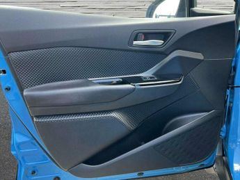 Toyota C-HR 1.8 VVT-h Dynamic CVT Euro 6 (s/s) 5dr