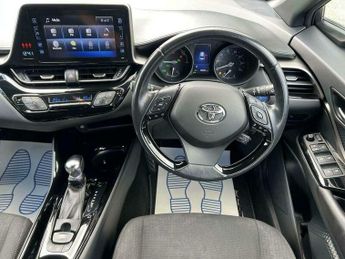 Toyota C-HR 1.8 VVT-h Dynamic CVT Euro 6 (s/s) 5dr
