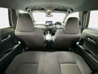 Toyota C-HR 1.8 VVT-h Dynamic CVT Euro 6 (s/s) 5dr