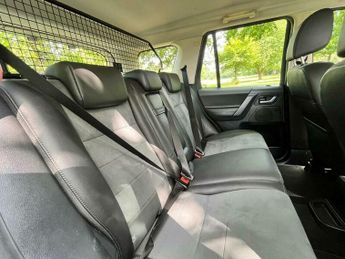 Land Rover Freelander 2.2 SD4 XS CommandShift 4WD Euro 5 5dr