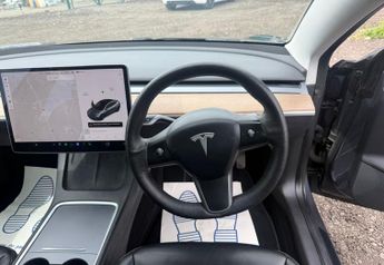 Tesla Model 3 (Dual Motor) Long Range Auto 4WDE 4dr