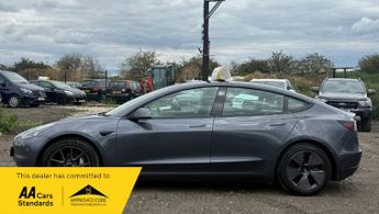 Tesla Model 3 (Dual Motor) Long Range Auto 4WDE 4dr