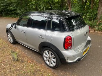 MINI Countryman COOPER S ALL4 AUTOMATIC