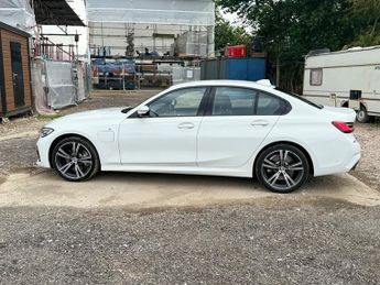 BMW 330 330e